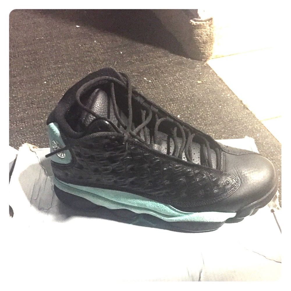 Jordan 13 teal